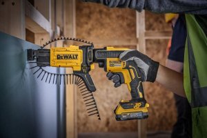 Dewalt DEWALT WKRĘTARKA DO PŁYT 18V 1x1,7Ah POWERSTACK +DCF6202 DCF620E1K 5