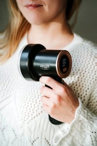 Golarka do ubrań Adler Golarka do tkanin z LCD & 2 rolki AD 9619 6