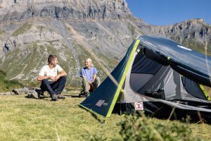 Namiot turystyczny Coleman Bedrock 2 6