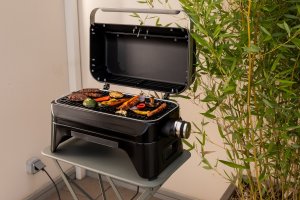Campingaz Electric Attitude 2GO Grill turystyczny elektryczny 2000 W 40 cm x 59 cm 10