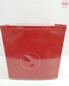 Lodówka CHiQ CSD46D4RE minibar, 46 litry, 2 przegródki, 0 °C aż +10 °C, 39 dB, czerwony 4