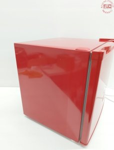 Lodówka CHiQ CSD46D4RE minibar, 46 litry, 2 przegródki, 0 °C aż +10 °C, 39 dB, czerwony 6