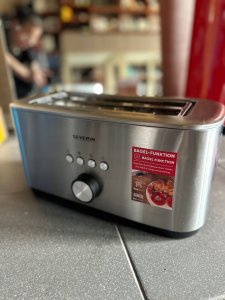 Toster Severin Severin AT 2621 srebrny 3