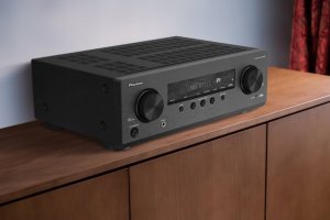 Pioneer Amplituner Kina Domowego VSX835D ( czarny ) 4