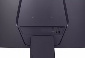 Monitor LG UltraGear 32GS60QC-B 6