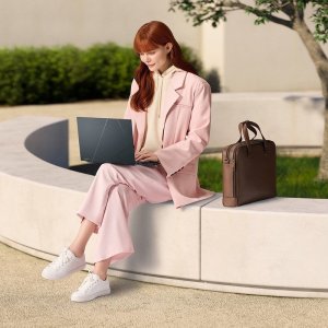 Laptop Asus Laptop ZenBook 14X OLED UX3404VC-M3071X / 90NB10H4-M008F0 / Intel i9-13 / 32GB / SSD 1TB / RTX 3050 / OLED / Win 11 10