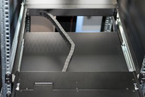 Konsola KVM Digitus KVM Digitus 19" TFT Konsole US Tastatur 1