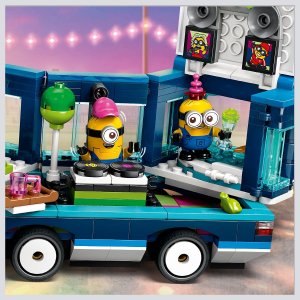 LEGO Minions Imprezowy autobus minionków (75581) 12
