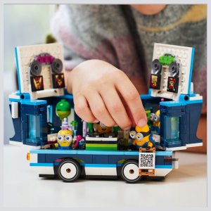 LEGO Minions Imprezowy autobus minionków (75581) 10