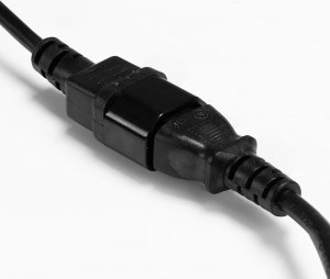 Kabel zasilający Lindy Cable C14 to C13 Power Cord Extension 0,5m 6