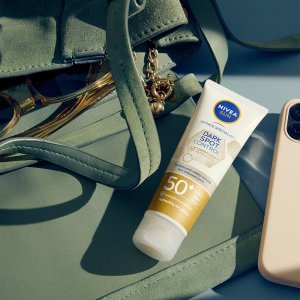 Nivea _Sun Spot Control Luminous 630® odświeżający fluid przeciwsłoneczny do twarzy SPF50+ 40ml 3