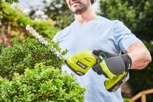 Ryobi Ryobi Grass / Hedge Trimmer - 18V 3