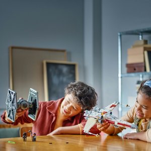 LEGO Star Wars Hybryda TIE Fightera i X-Winga (75393) 2