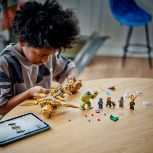 LEGO Marvel Avengers kontra Lewiatan (76290) 3