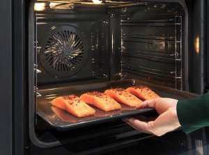 Piekarnik Electrolux Juodos spalvos garinė orkaitė Electrolux EOB8S39H 5