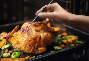 Piekarnik Electrolux Juodos spalvos garinė orkaitė Electrolux EOB8S39H 6