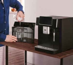 Ekspres ciśnieniowy Beko CaffeExperto CEG 7302 B 6