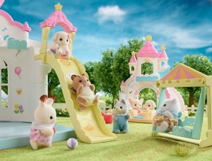 Sylvanian Families Sylvanian Families Sunny Castle Nursery 5743 3