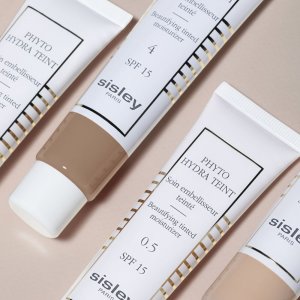 Sisley SISLEY PHYTO HYDRA TEINT BEAUTIFYING TINTED MOISTURIZER SPF15 0,5 OPAL 40ML 3