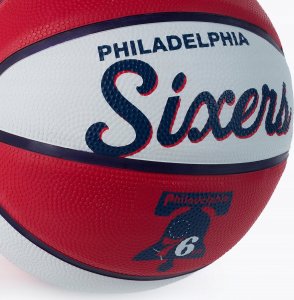 Wilson Wilson Team Retro Philadelphia 76ers Mini Ball WTB3200XBPHI białe 3 2