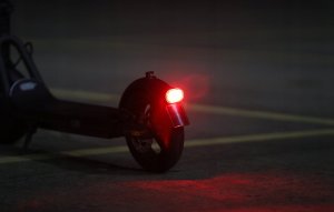 Hulajnoga elektryczna Navee Hulajnoga elektryczna Navee V40i Pro 9