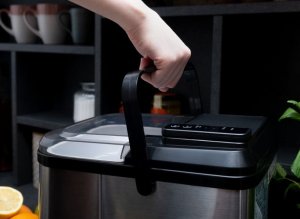 Kostkarka do lodu Eldom Kostkarka do lodu Eldom KS210 CRISTALL 7