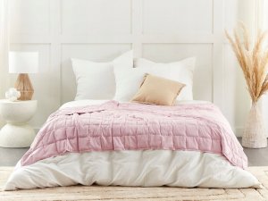 Beliani Kołdra obciążeniowa 4kg 100 x 150 cm różowa NEREID 2