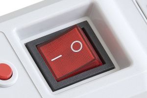 Listwa zasilająca Armac Multi M9 przeciwprzepięciowa 9 gniazd 1.5 m czarna (M9/15/CZ) 2