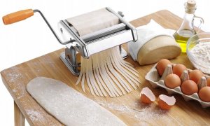 Maszynka do makaronu KingHoff MASZYNKA 4 W 1 DO CIASTA, MAKARONU i PIEROGÓW KiNGHOFF KH-3114-b 24