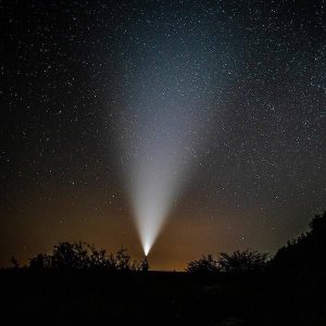 Latarka Springos Latarka taktyczna LED wojskowa wielofunkcyjna z zoomem akumulatorowa czarna UNIWERSALNY 13