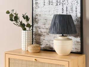 Lampa stołowa Beliani Lampa stołowa ceramiczna beżowa TIGRE 2