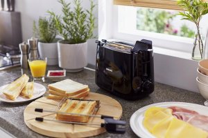 Toster Philips Philips | Daily Collection Toaster | HD2583/90 | Number of slots 2 | Housing material Plastic | Black 4