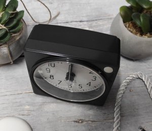 Lavvu Budzik LAR3021 sterowany radiowo 4