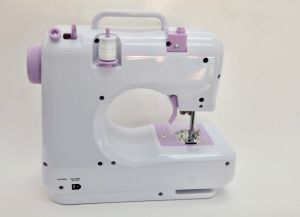 Maszyna do szycia Łucznik Mini 7