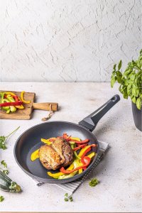 Patelnia Klausberg 20cm 3