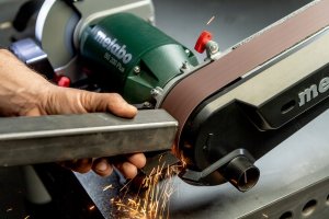 Szlifierka Metabo SZLIFIERKA TAÅMOWA BS 200 PLUS 600W 5