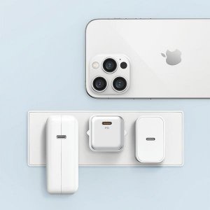 Ładowarka Usams Ładowarka sieciowa USAMS US-CC183 USB-C 20W PD3.0 + kabel US-SJ610 USB-C / Lightning biały/white 4