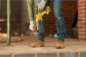 Zestaw elektronarzędzi Stanley 6-elementowy (SFMCK216MDS-QW) 9