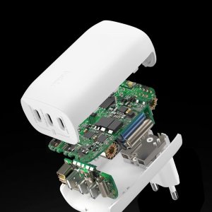 Ładowarka Belkin Boost Charge 3x USB-C  (WCC002VF2MWH-B6) 15