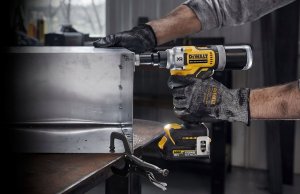 Dewalt NITOWNICA AKUMULATOROWA 20KN 30MM XR 18V 0*AH 6