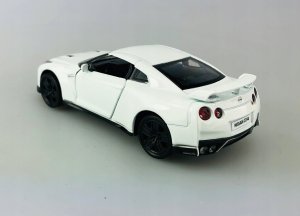 Daffi Model RMZ Nissan GT-R white K-857 18577 4
