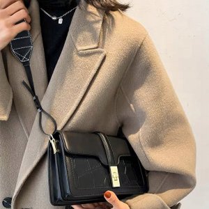 LoveInstant Pasek Na Szyję Ramię + Etui Zdjęcia Do Fuji Instax Mini 12 40 11 8 9 99 Evo / Czarny 11