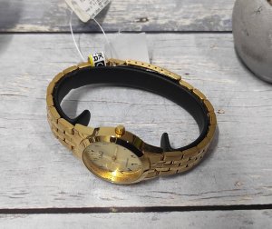 Zegarek Q&Q Zegarek C01A-009P Damski Klasyczny Złoty 30M 6