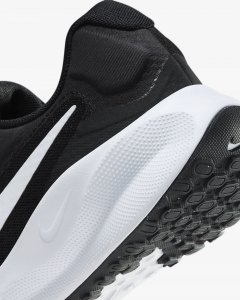 Nike Nike Revolution 7 FB2207-001 Czarne 41 8
