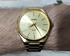 Zegarek Lorus Zegarek Lorus męski klasyczny RS950DX9 z datownikiem 2