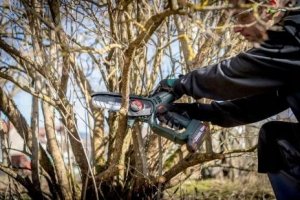 Piła łańcuchowa Metabo PILARKA ÅAÅCUCHOWA AKUMULATOROWA 15CM MS 18 LTX 0*AH 4