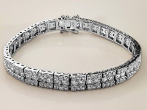 Lovrin Srebrna bransoletka 925 elementowa z kwadracików zdobionych białymi cyrkoniami 2