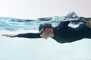 Słuchawki Shokz Słuchawki bezprzewodowe Shokz OpenSwim Pro Red 3