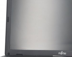 Laptop Fujitsu Fujitsu LifeBook A512 i3-3110M 8GB 500GB HDD 1366x768 Klasa A-/C Windows 10 Home Brak baterii 7