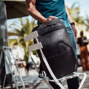 Plecak STM STM Myth Backpack 18L - Plecak MacBook Pro 15" / MacBook Pro 16" / Notebook 15" - 16" (Black) 10